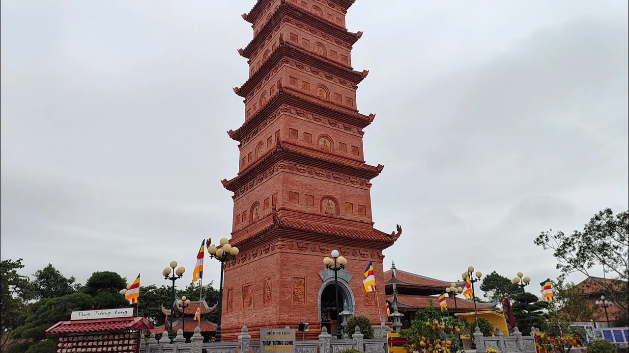 Chùa Tháp. Thăm quan vãng cảnh khu di tích tháp tường long Đồ Sơn Hải Phòng