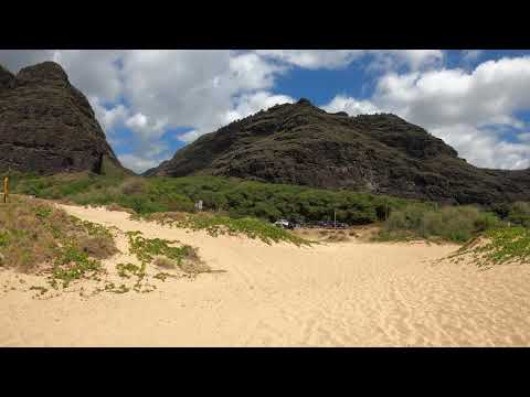 Video: Polihale State Park: Campeggio Più A Ovest Che Si Può Andare Alle Hawaii - Matador Network