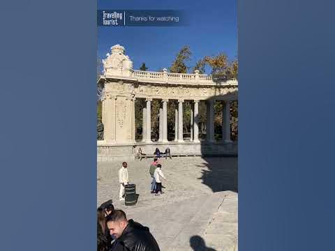 Great Pond of El Retiro & Monument to Alfonso XII #tourist #shorts #