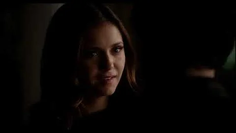 ¿Se convierte Elena en vampiro de nuevo después de tomar la cura?