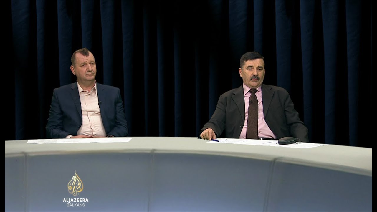 أوجه التباين: الخلافات بين حزب الاتحاد الديمقراطي للبوسنة والهرسك وحزب الاتحاد الديمقراطي في عام 1990