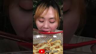 Mukbang pasta mix baso aci dan jamur enoki berkuah pedas🔥 #mukbang #makan #makanpedas #pasta #asmr