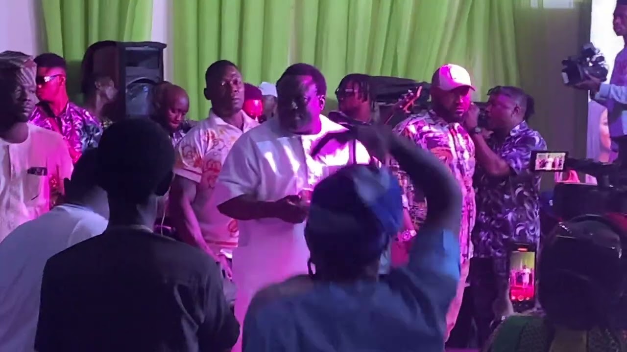 King saheed osupa @ fm Ibadan anniversary 