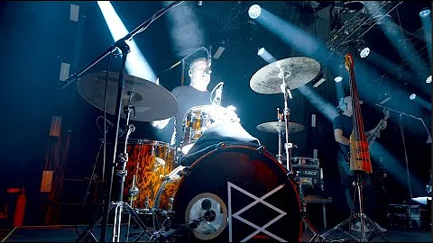 DAVID KOLLER - Milá (Live Forum Karlín 2024)