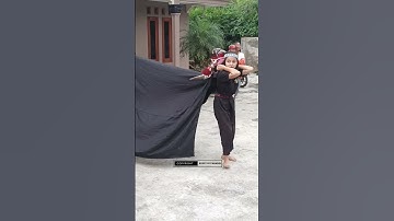 Thumbnail of Banteng Cewek PBSC Joget mberot DJ Bantengan Walisongo Putra Mandala