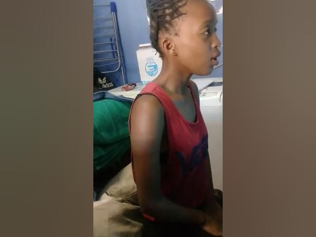 amazing Little girl singing ama blesser by mlindo