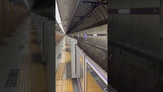 永田町駅　東急田園都市線直通地下鉄半蔵門線　各駅停車　中央林間行き　到着