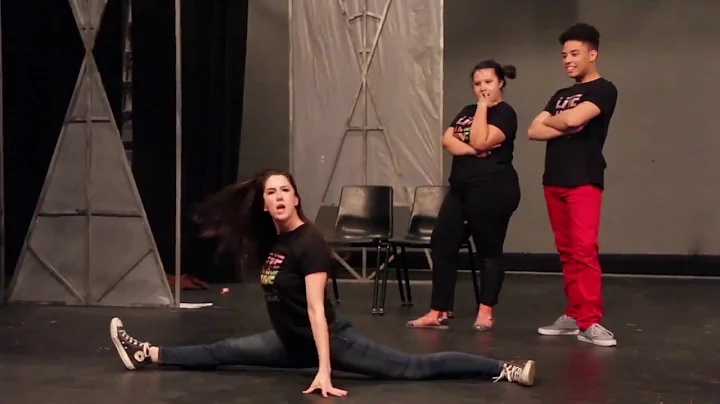 Jennifer Holcombe - 1 min.  Improv Reel