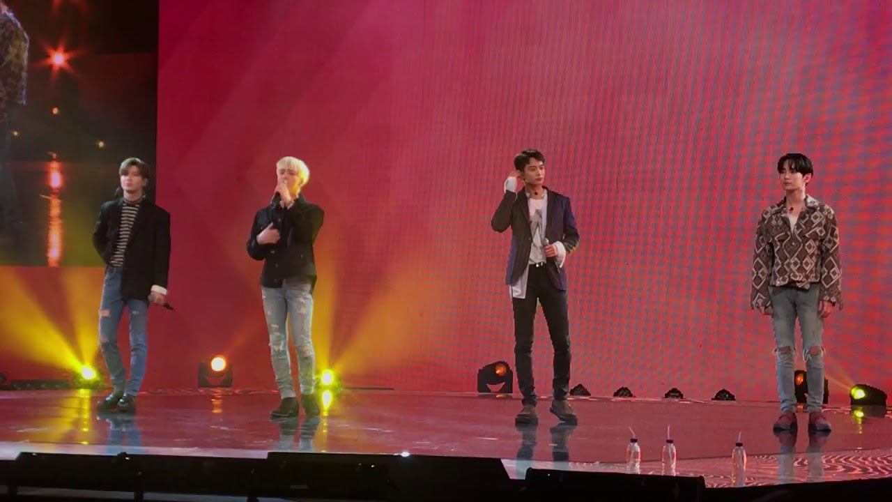 11.24.17 Shilla Beauty Concert Shinee- An Encore