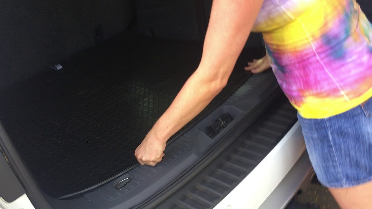 BOOT MAT FOR FORD EVEREST