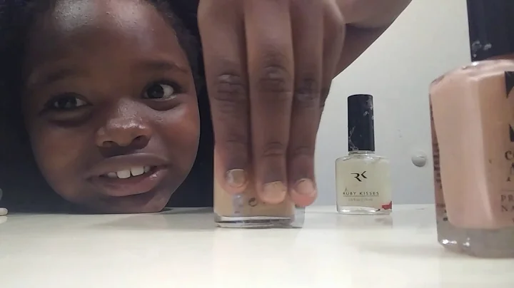 Nail polish tutorial