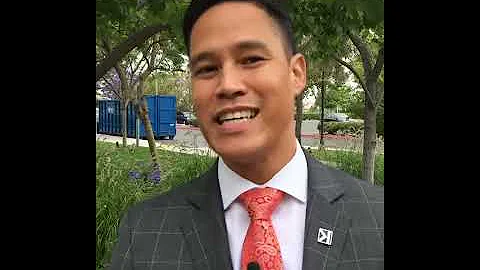 Working with Gen X'ers: Technologically savvy. Part 2 of 8.