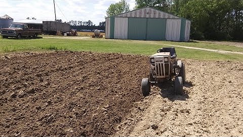 Turn Plowing with a Sears SS15 Garden Tractor - Bullard Farms