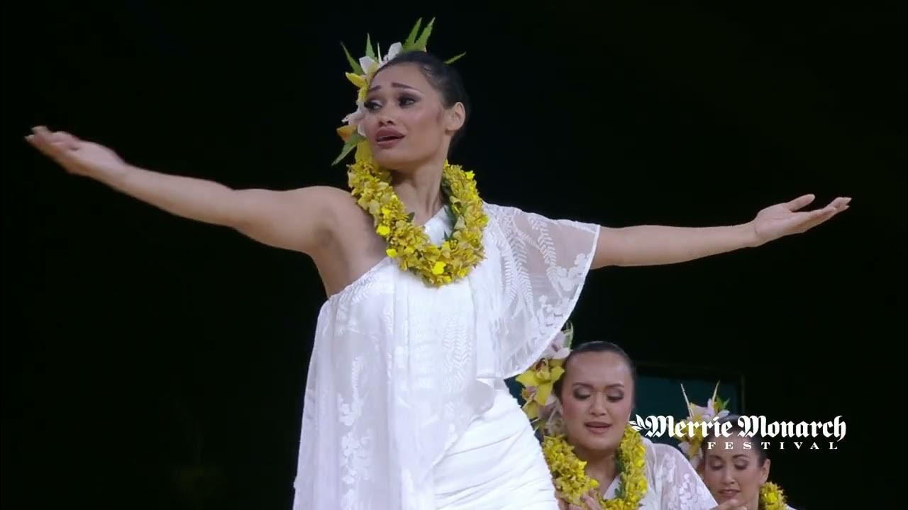 Hālau Ka Liko Pua O Kalaniākea • Kumu Kapua Dalire-Moe Hālau Ka Liko Pua O Kalaniākea • Kumu Kapua Dalire-Moe