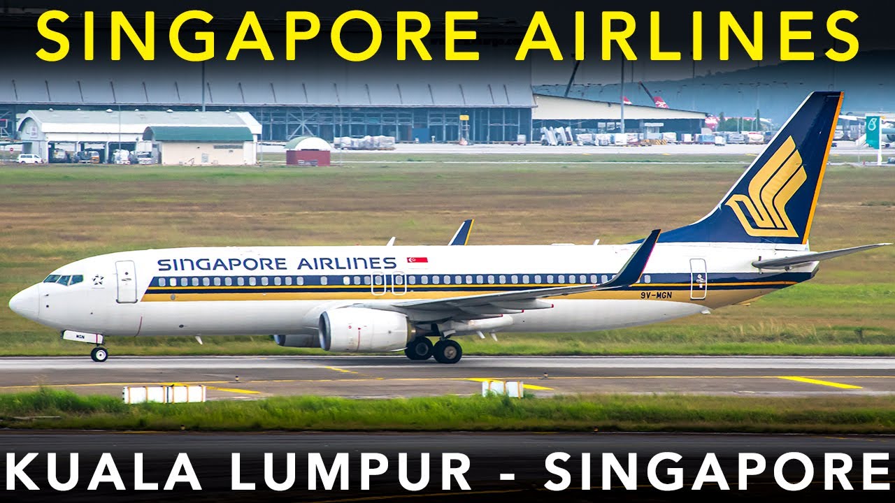 SINGAPORE AIRLINES | BOEING B737-800 | THUNDERSTORM landing at SINGAPORE - Flight experience
