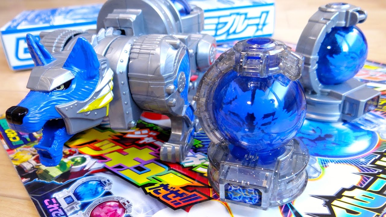 オオカミブルーが立ち上がってガッツポーズ！超限定クリスタルキラVer