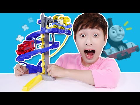 [玩具世界] 呼嗚！呼嗚！托馬斯小火車出發了~托馬斯火車軌道玩具過家家