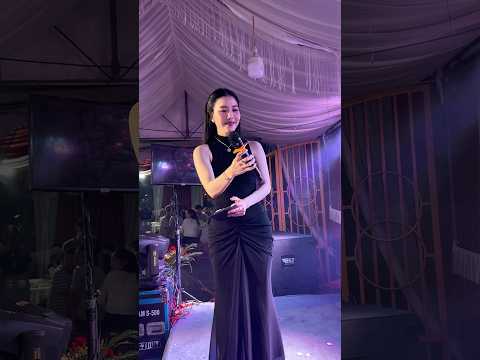 Cô MC xinh đẹp lúc nào cũng dịu dàng đến thế iu lắm cơ MC Điệp Tỷ #mc #wedding
