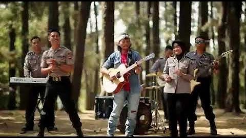 Pujiono feat Cikab Band - Indah Negri Anugerah Illahi (Official Music Video)