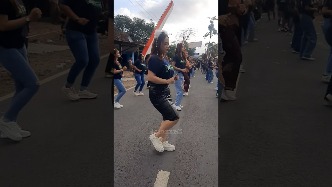 Joget Asik Karnaval Temurejo Bangorejo 