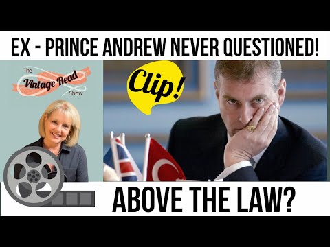 CLIP: Nothing To SEE Here Folks...Move on! #vintagereadshow #clips #royalfamily