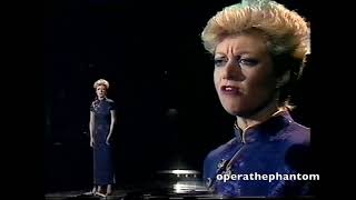 Elaine Paige: Memory - Olivier Awards, 1981