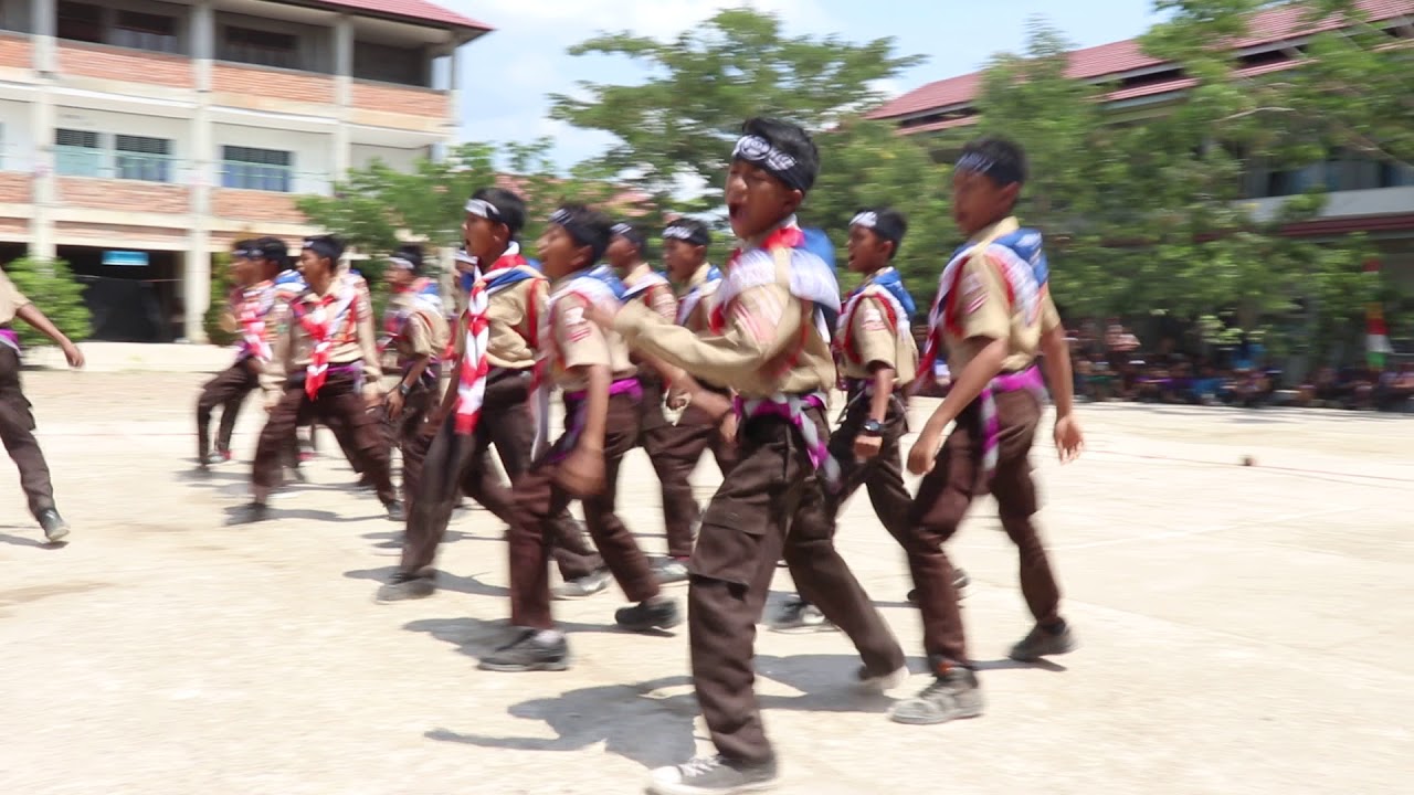 Battle yel pramuka SMP ASH-Shohwa vs SMP IT Madani