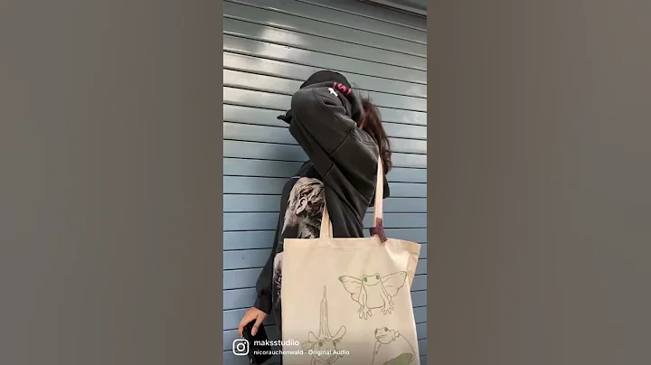 Paint a tote bag 🖤 #shorts #totebag #acrylicpainting #diy #diyart #illustration