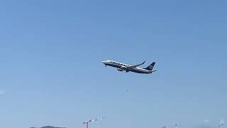 B737800 Ryanair Decolla