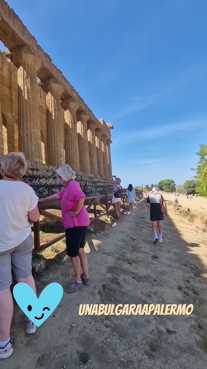 Добро утро от Долината на храмовете в Агридженто #travel #сицилия # ...