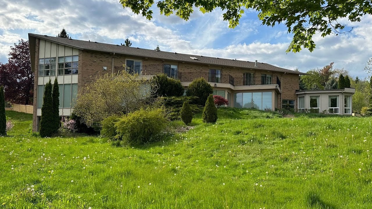 Bankrupt lottery winners ABANDONED 1980s DREAM MANSION