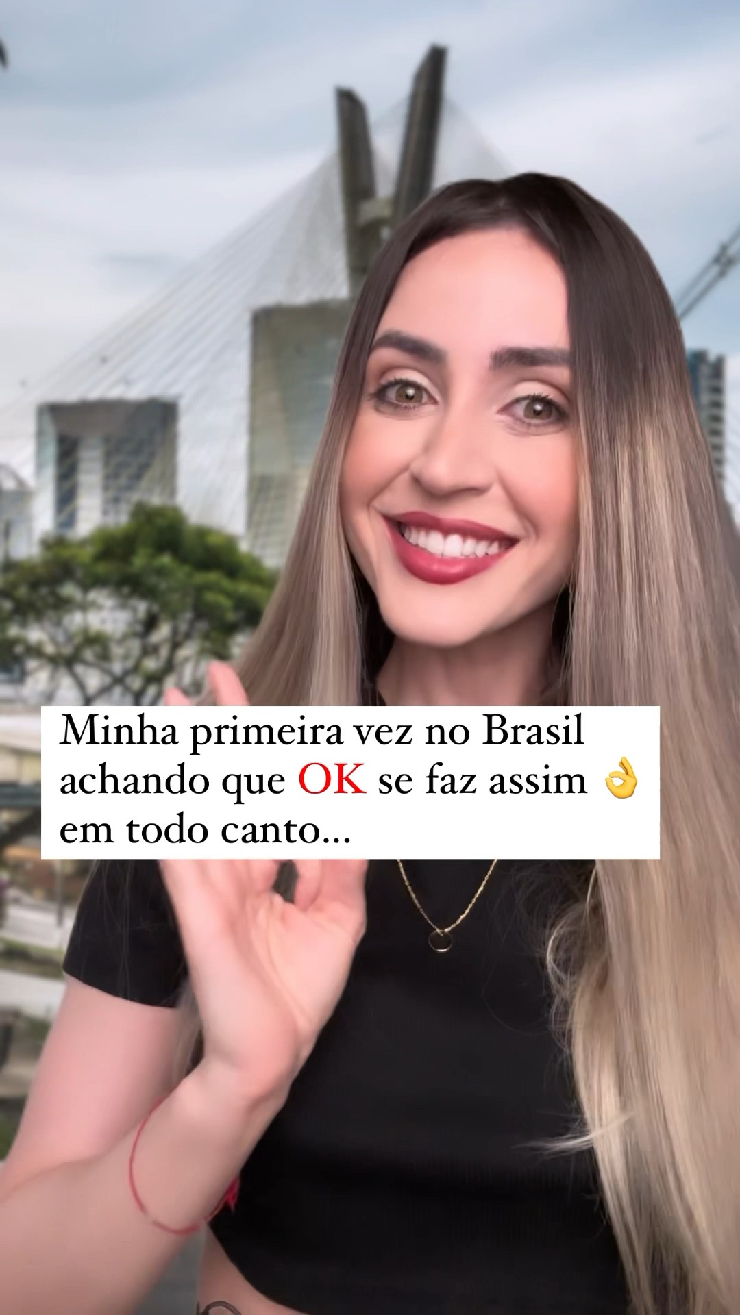 Aprenda a dizer "Hola" em espanhol: é "Hola" mesmo!