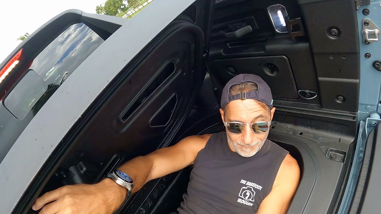 Hyundai Santa Cruz Review 1 Month After Purchase - Plus: Can I Fit in the Under Bed Storage?