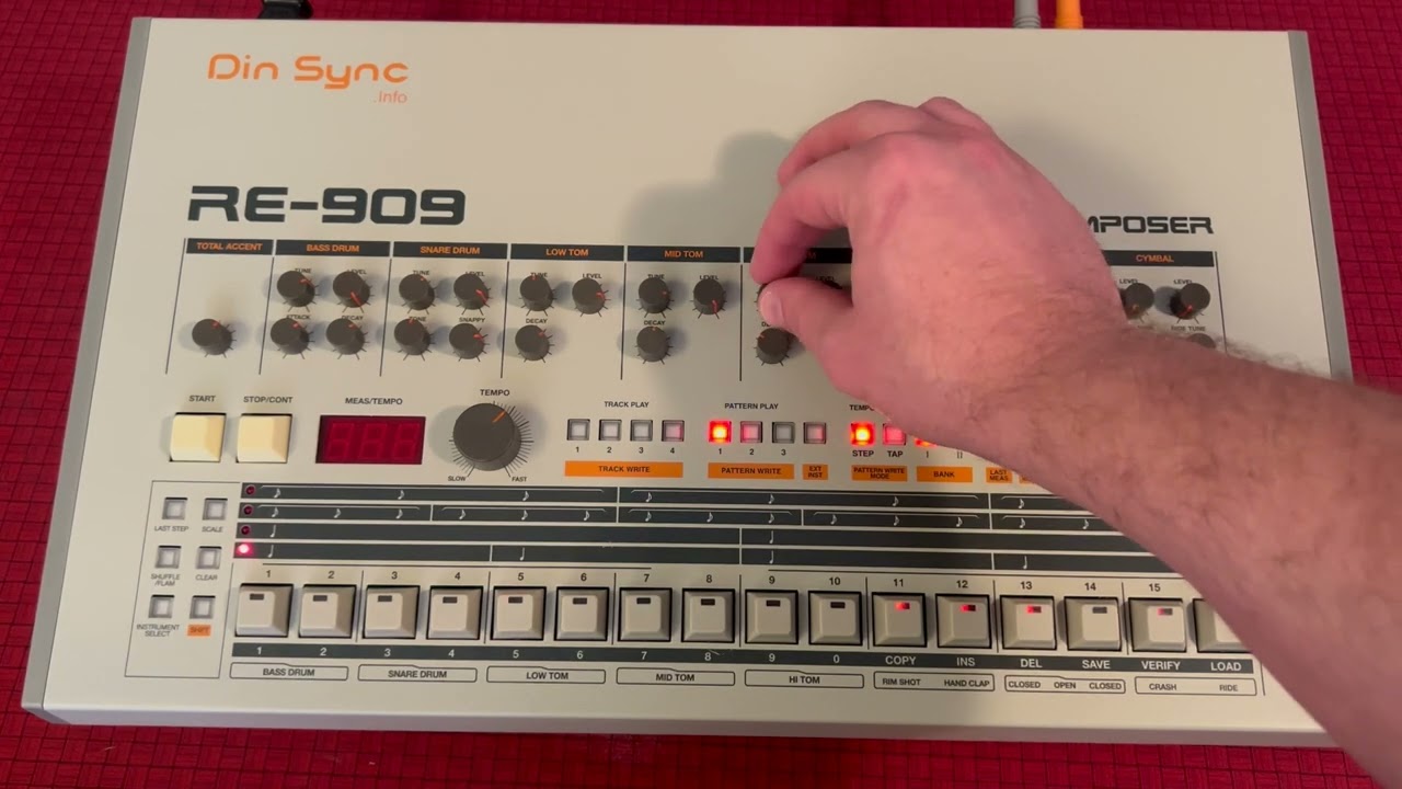 DinSync RE-909 TR-909 Clone Sound Test