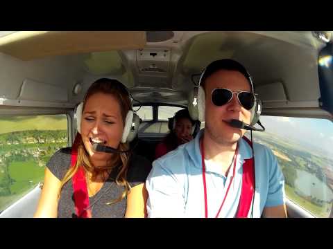 Video: Osupljiv Video Let Nad Strašnim Gradom - Alternativni Pogled