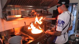 Amazing fire skills Japanese Curry Rice Restaurant.