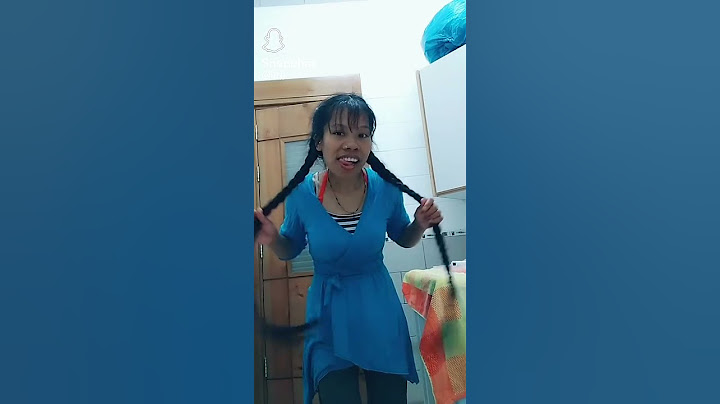 هيهيهيهيهيهي ذي اكثر وحده تضحك لما ترقص لا اي اغنيه 🤣🤣🤣