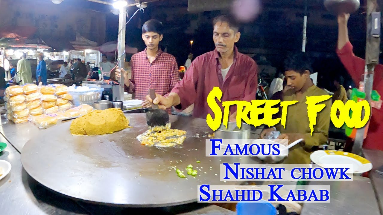 Famous Shahid Anda Kabab & Burger | Nishat Chowk | Street Food | Hyderabad Sindh | Travel Your Life