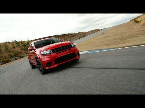 Jeep Grand Cherokee Trackhawk Running Footage