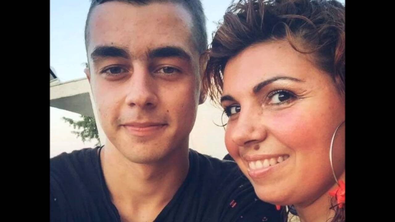 ΗΡΘΑ ΝΑ ΣΟΥ ΠΩ ΑΝΤΙΟ, ΕΡΩΤΙΚΟ ΚΑΥΓΑΔΑΚΙ, ΣΟΦΙΑ ΚΑΝΕΛΛΗ-ΜΑΝΩΛΗΣ ΜΠΑΛΑΣΑΣ