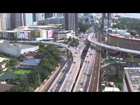 Drone footage of traffic in Edsa after HPG deployment