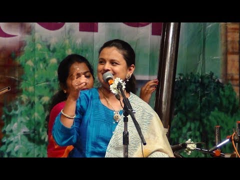 CharHotyaPakshiniTya - Mugdha Vaishampayan