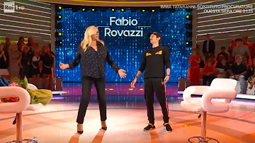 Mara Venier balla "Andiamo a comandare" con Fabio Rovazzi - Domenica In 13/10/2019