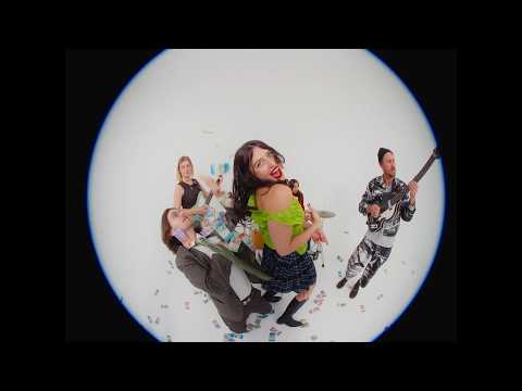 Jeane - CASH [Official Music Video]