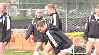 Naperville Central girls soccer clinches DVC title with win over Waubonsie