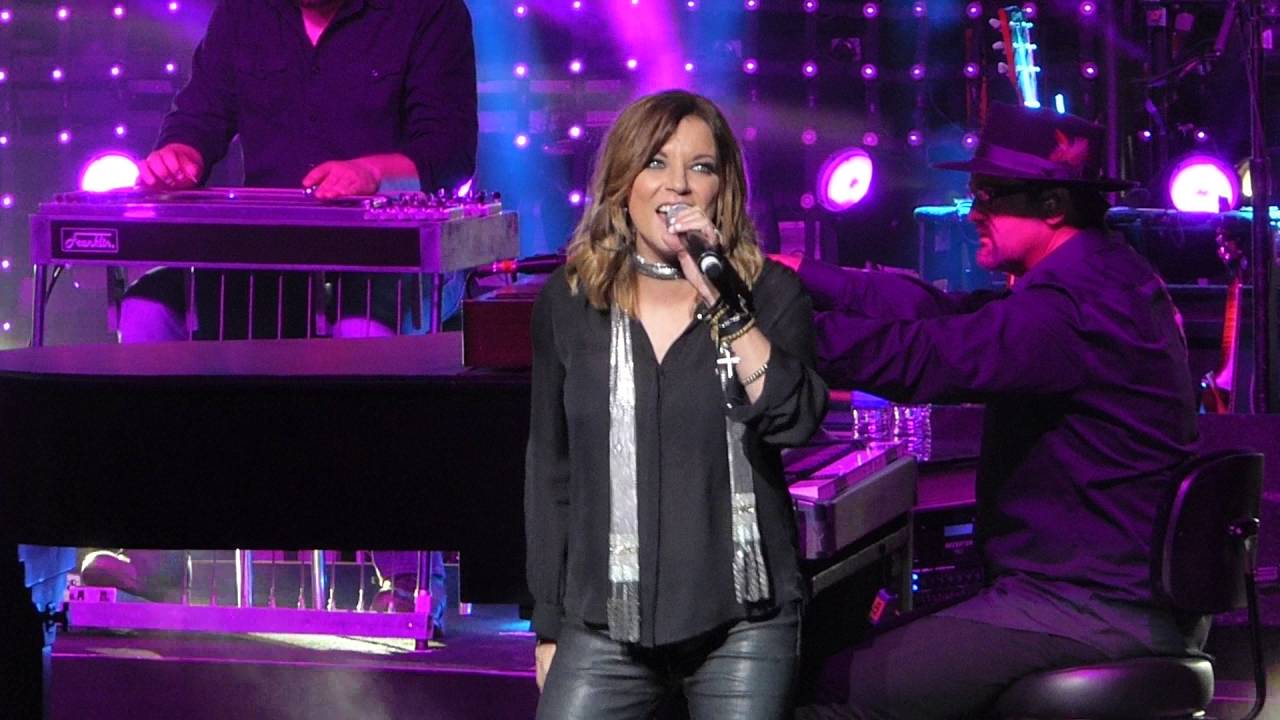 Martina McBride - This One's For The Girls (Live at the Clay County Fair)