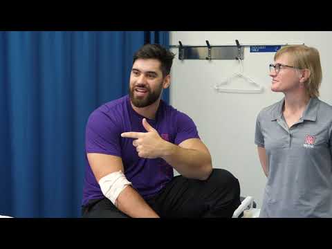 Laurent Duvernay-Tardif at the McGill Sport Medicine Clinic - YouTube