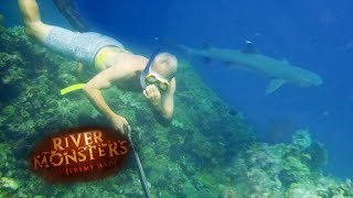 Underwater Spear Fishing | Special Episode! | River Monsters