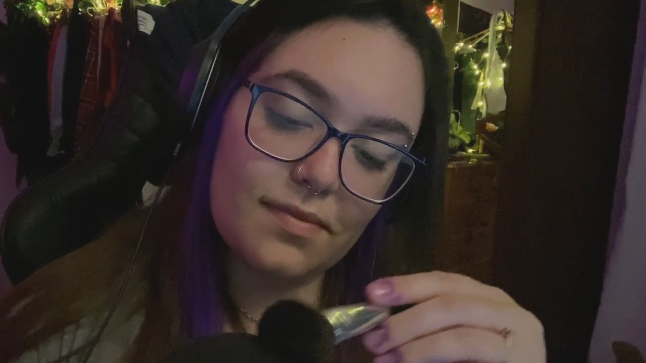 ASMR| Mic Scratching & Brushing ~ Brain Massage | Arranhando e Passando Pincel no Microfone