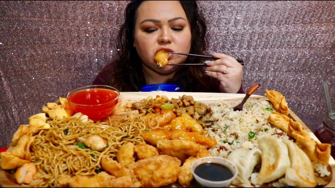 MUKBANG CHINESE FOOD | FRIED RICE, ORANGE CHICKEN, CRAB PUFFS & MORE
